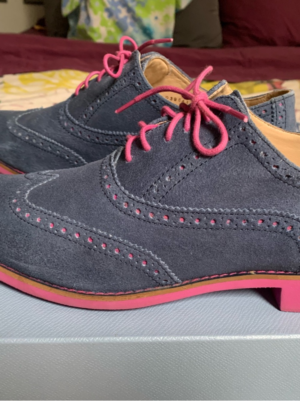 Blue suede shoes by Cole Haan with pink trim and laces EUC size 10 - Picture 2 of 5